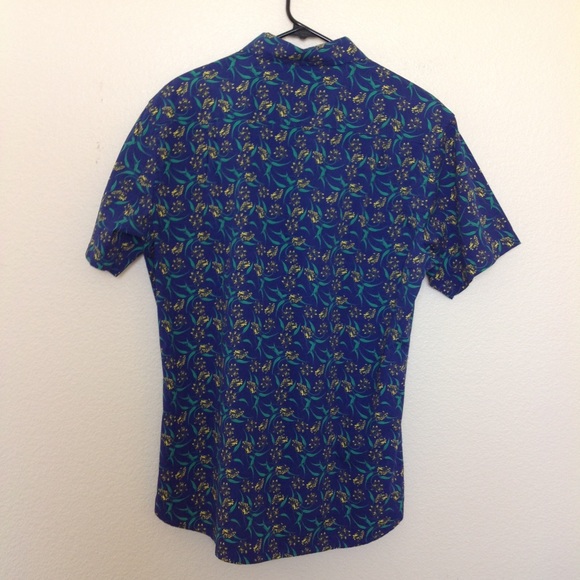 PopLin & Co - Casual Button Down Shirt - Picture 3 of 4